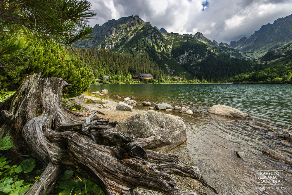 Popradské pleso mountain lake